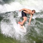 Eisbach Surfer München 3A