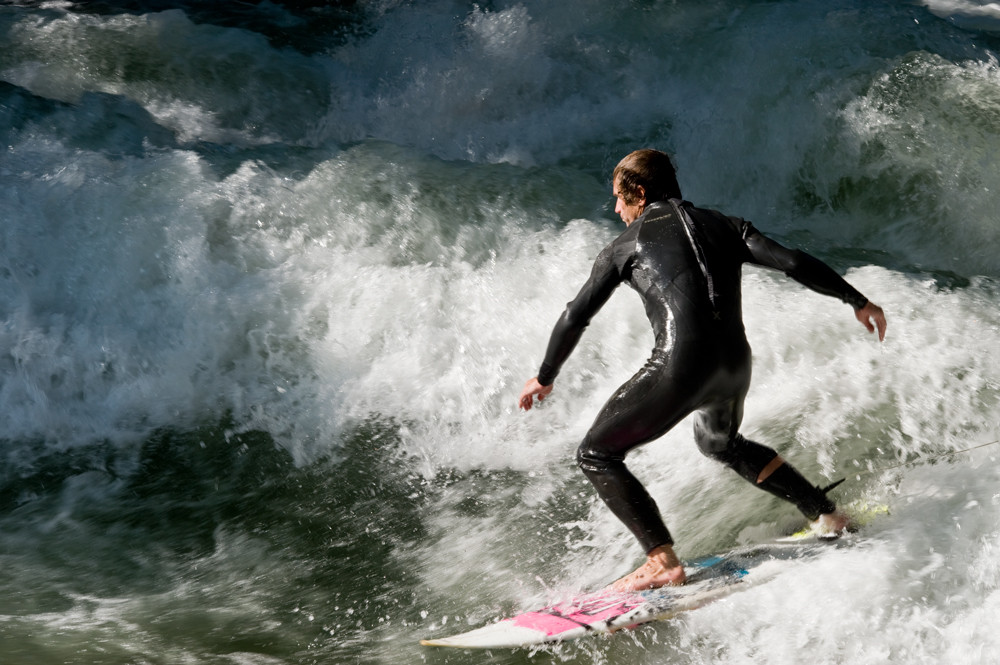 Eisbach-Surfer_0825