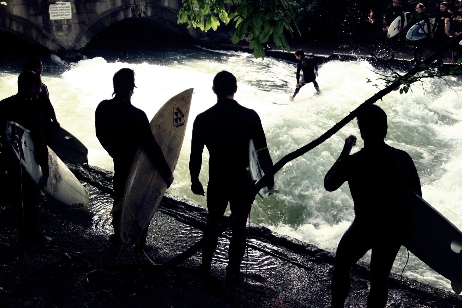 eisbach surfers.