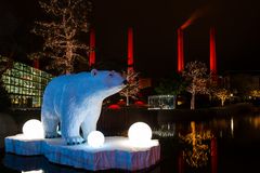 Eisbär zu Besuch ...