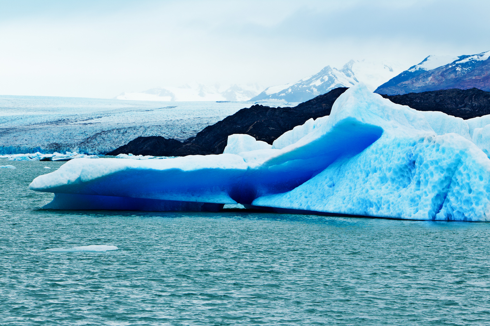 Eisberg vor dem Upsala Gletscher