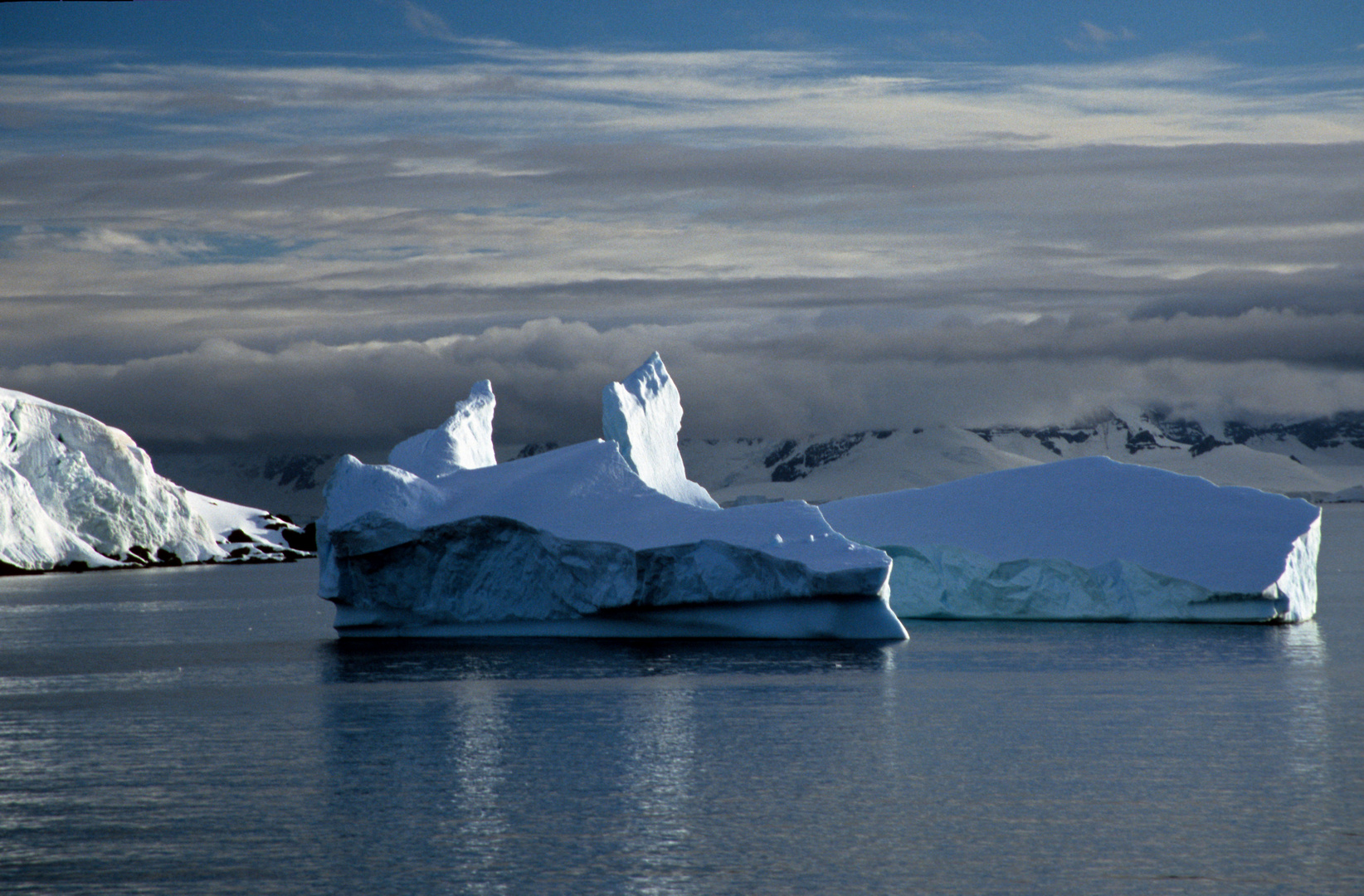 Eisberg vor Melchior Island, Antarktis