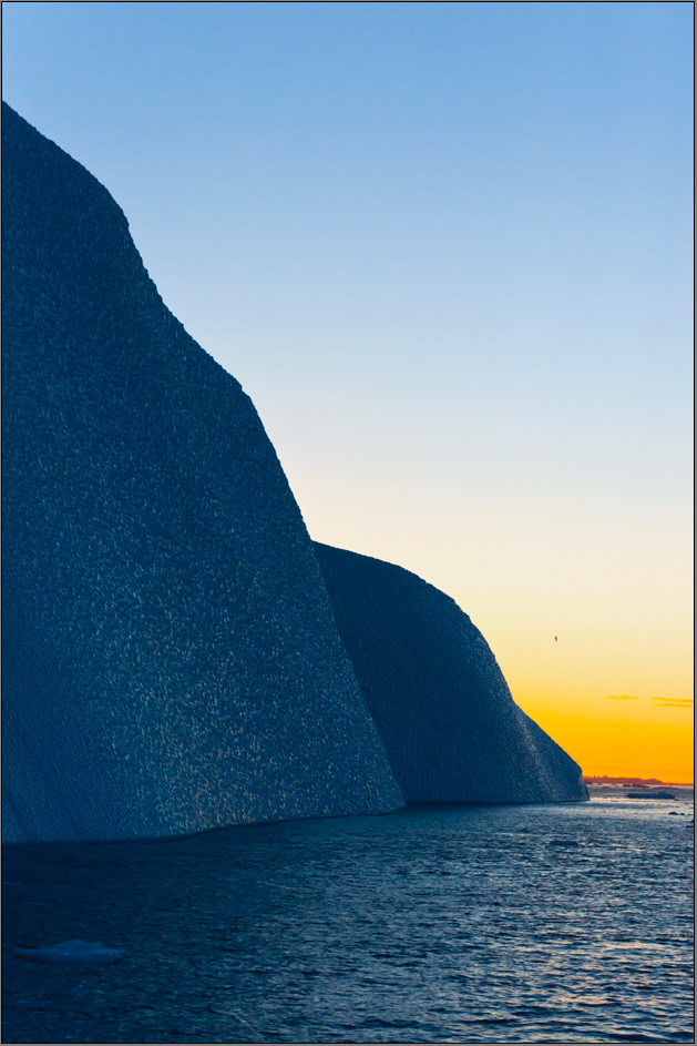 eisbergblau plus mitternachtssonnengelb