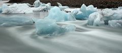 Eisberge auf dem Weg ins Meer