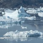 Eisberge im arktischen Nordmeer Ostgrönlands