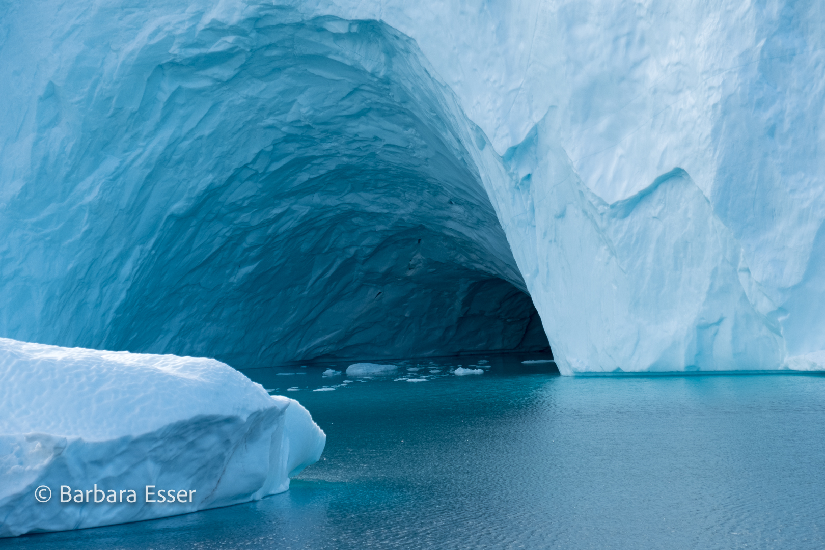 Eisberge im arktischen Nordmeer Ostgrönlands