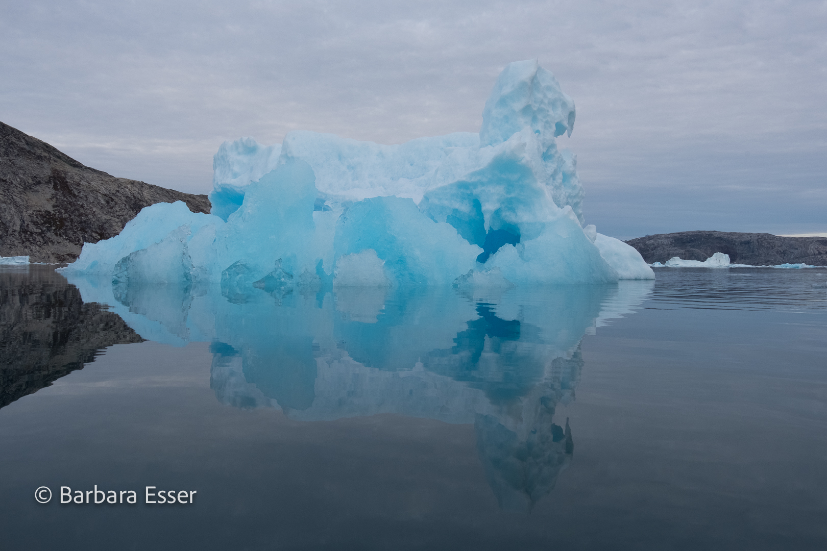 Eisberge im arktischen Nordmeer Ostgrönlands