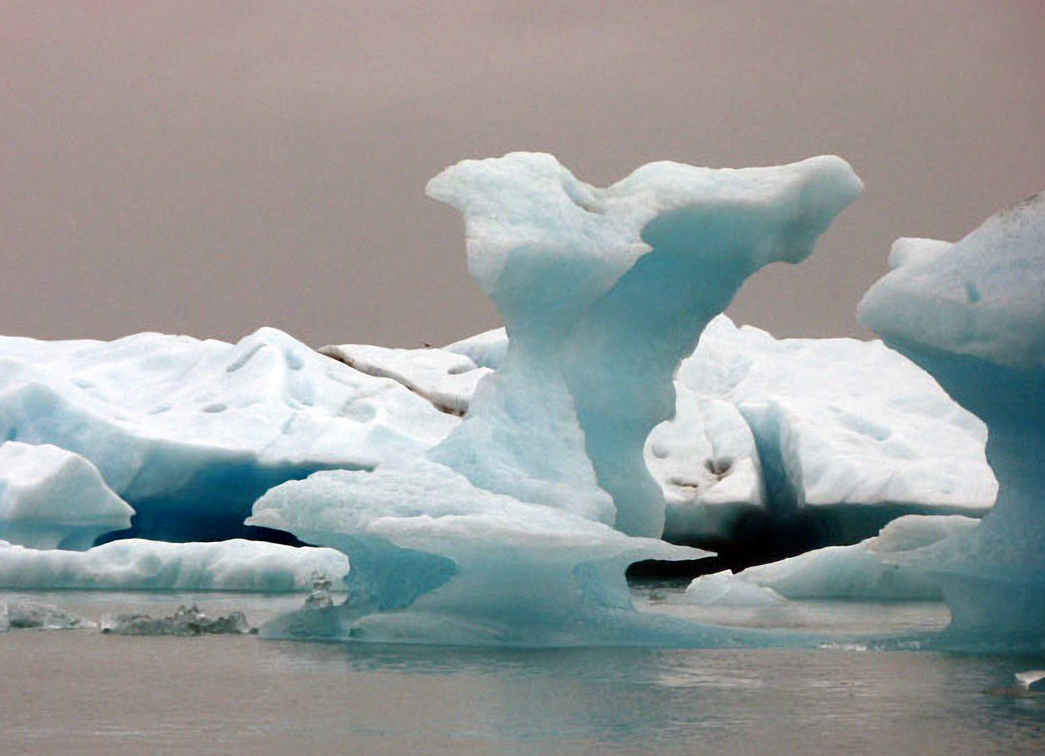 Eisberge in der Gletscherlagune