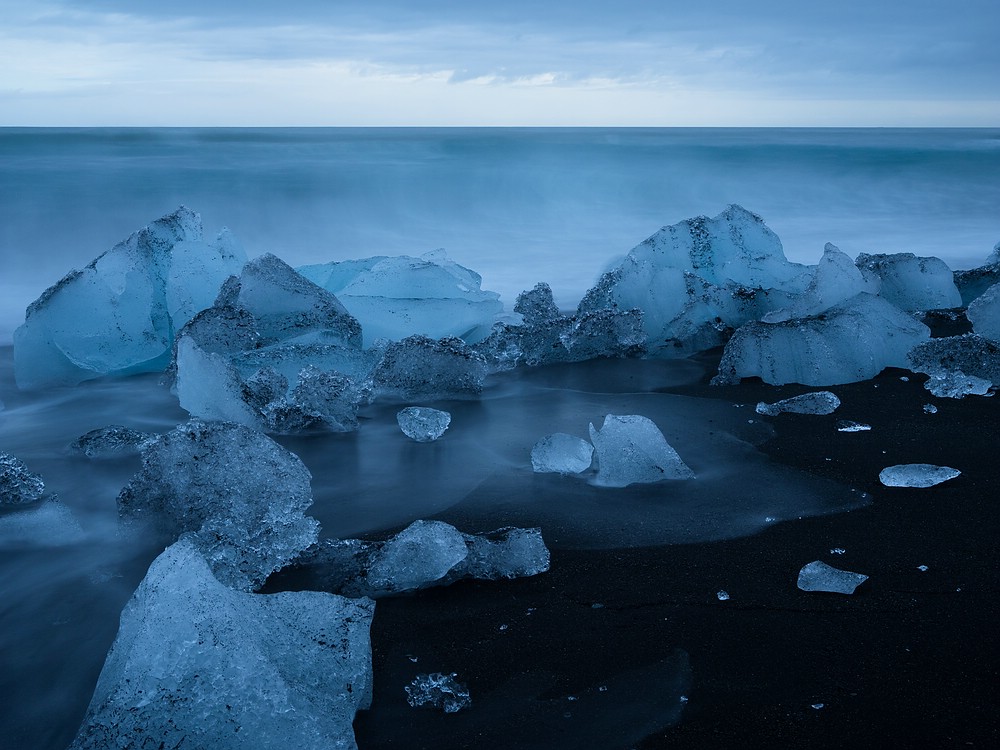 Eisblöcke im Wasser