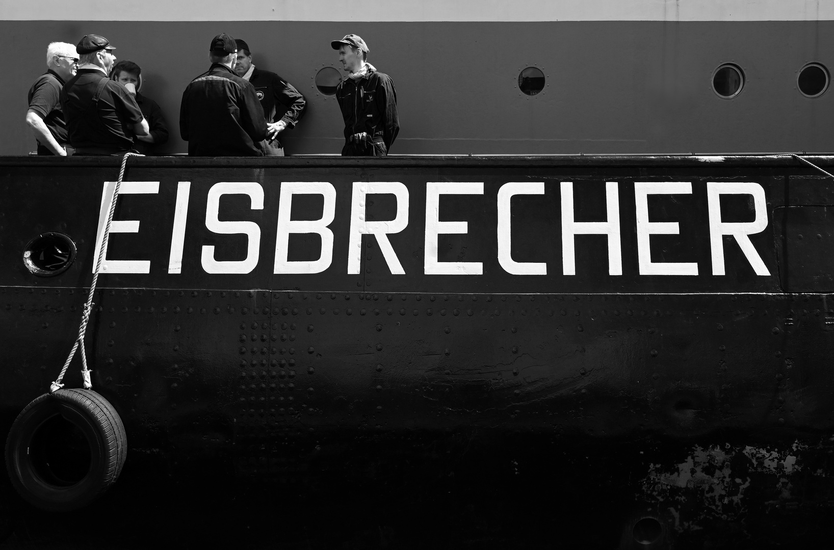 - Eisbrecher -