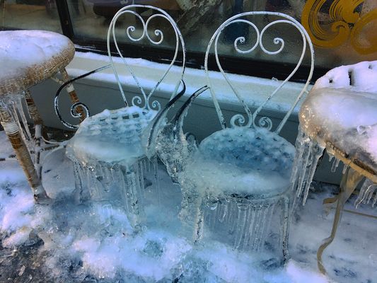 Eiscafè, im wahrsten Sinne des Wortes -2-