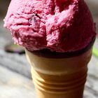 Eiscreme Erdbeeren-Heidelbeeren