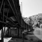 Eisenbahn-Auto-Fußgängerbrücke