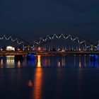 Eisenbahn-Bogenbrücke von Riga