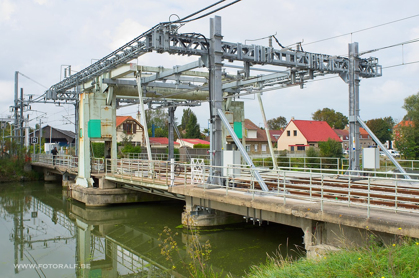 Eisenbahn-Klappbrücke Gravelines (2014) - 2