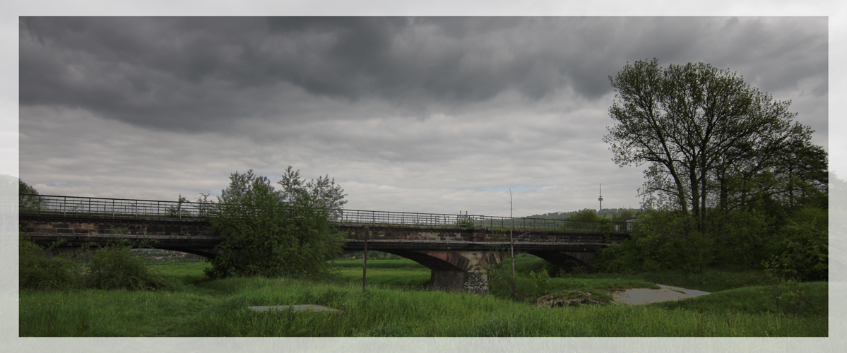 Eisenbahnbrücke