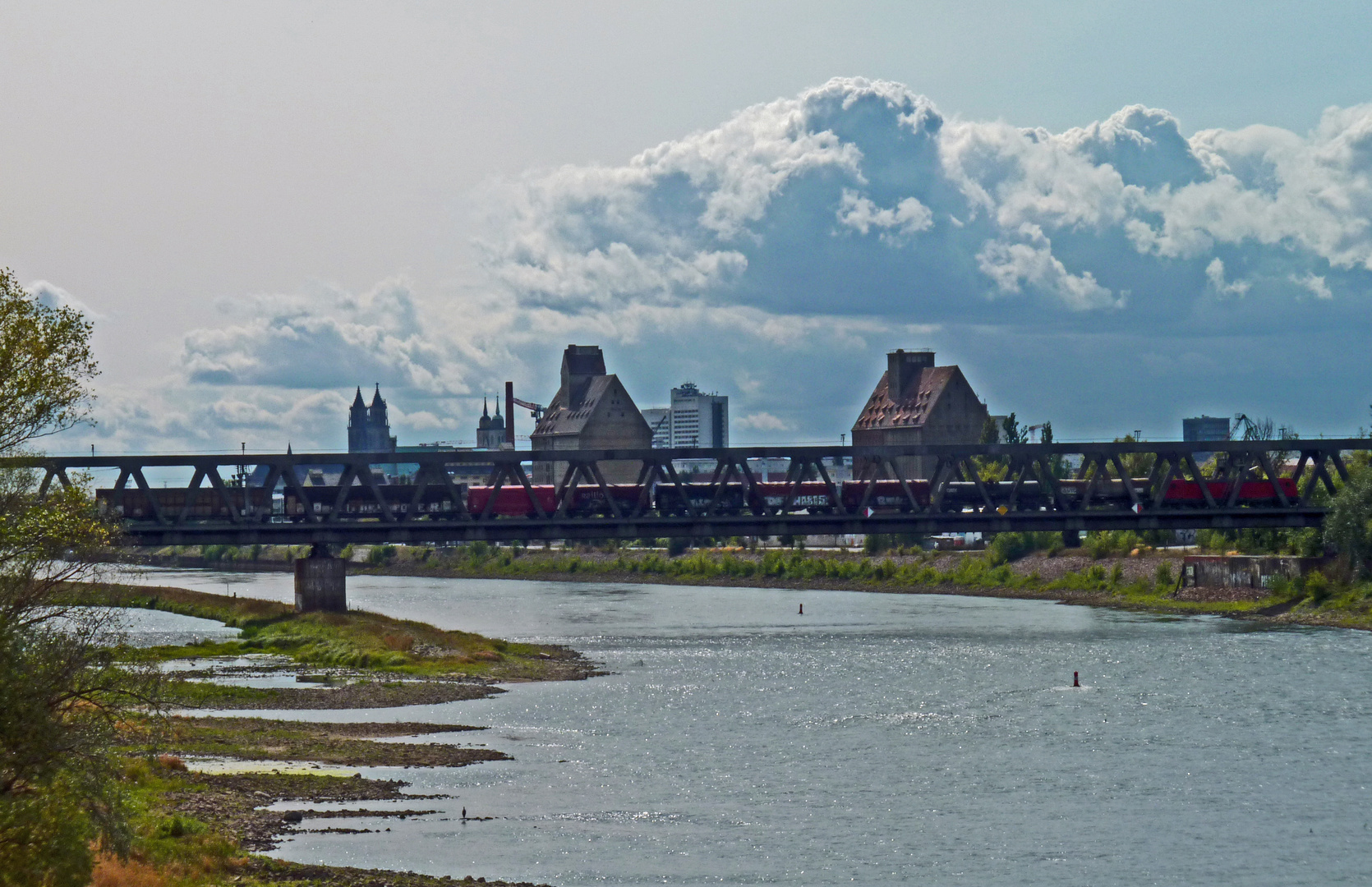 Eisenbahnbrücke