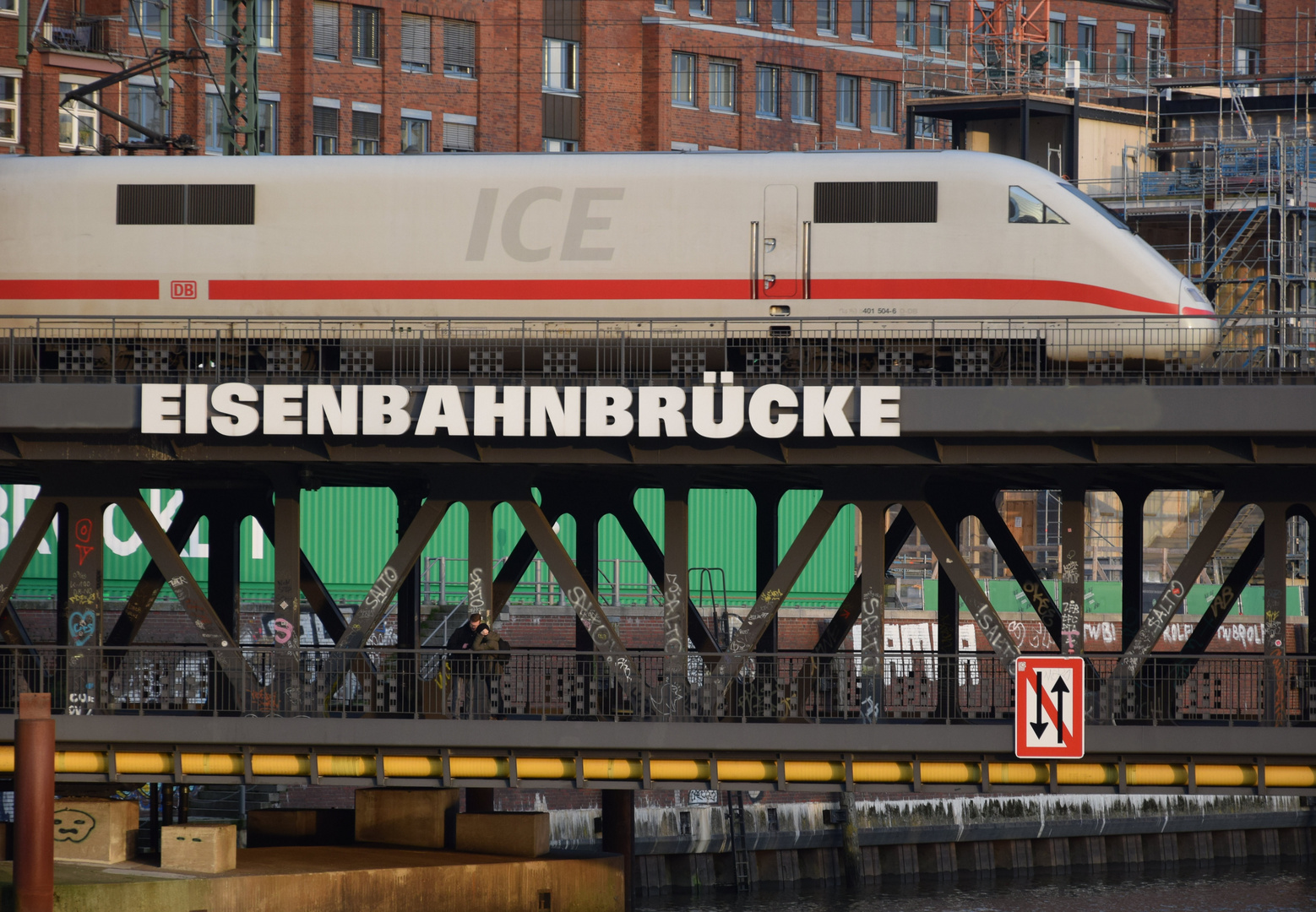 Eisenbahnbrücke