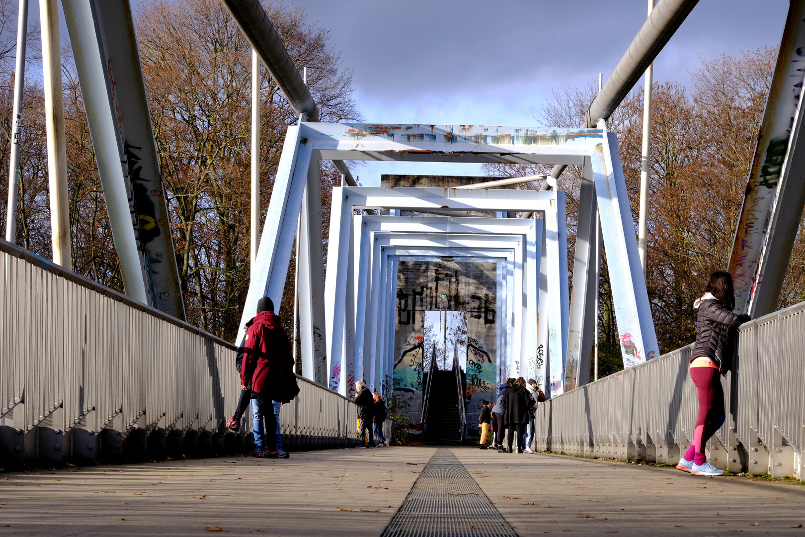 Eisenbahnbrücke am Mediapark