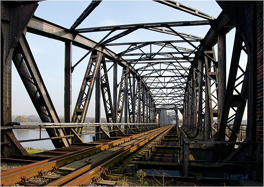 Eisenbahnbrücke Barby