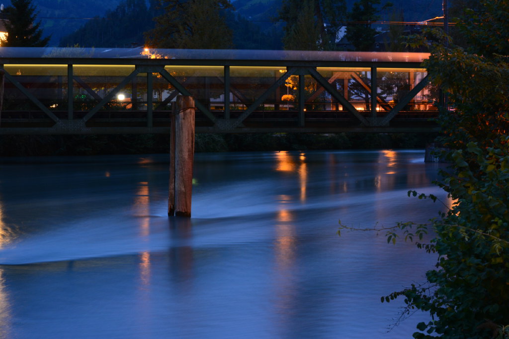 Eisenbahnbrücke bei Interlaken