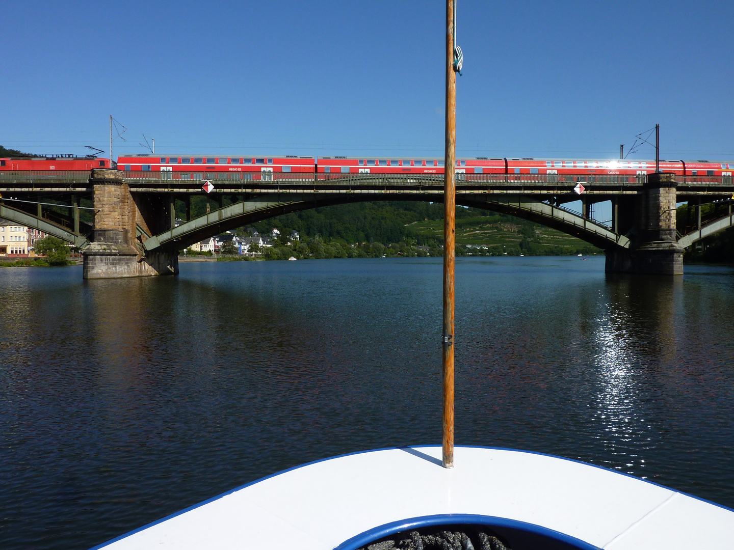 Eisenbahnbrücke bei Koblenz-Güls