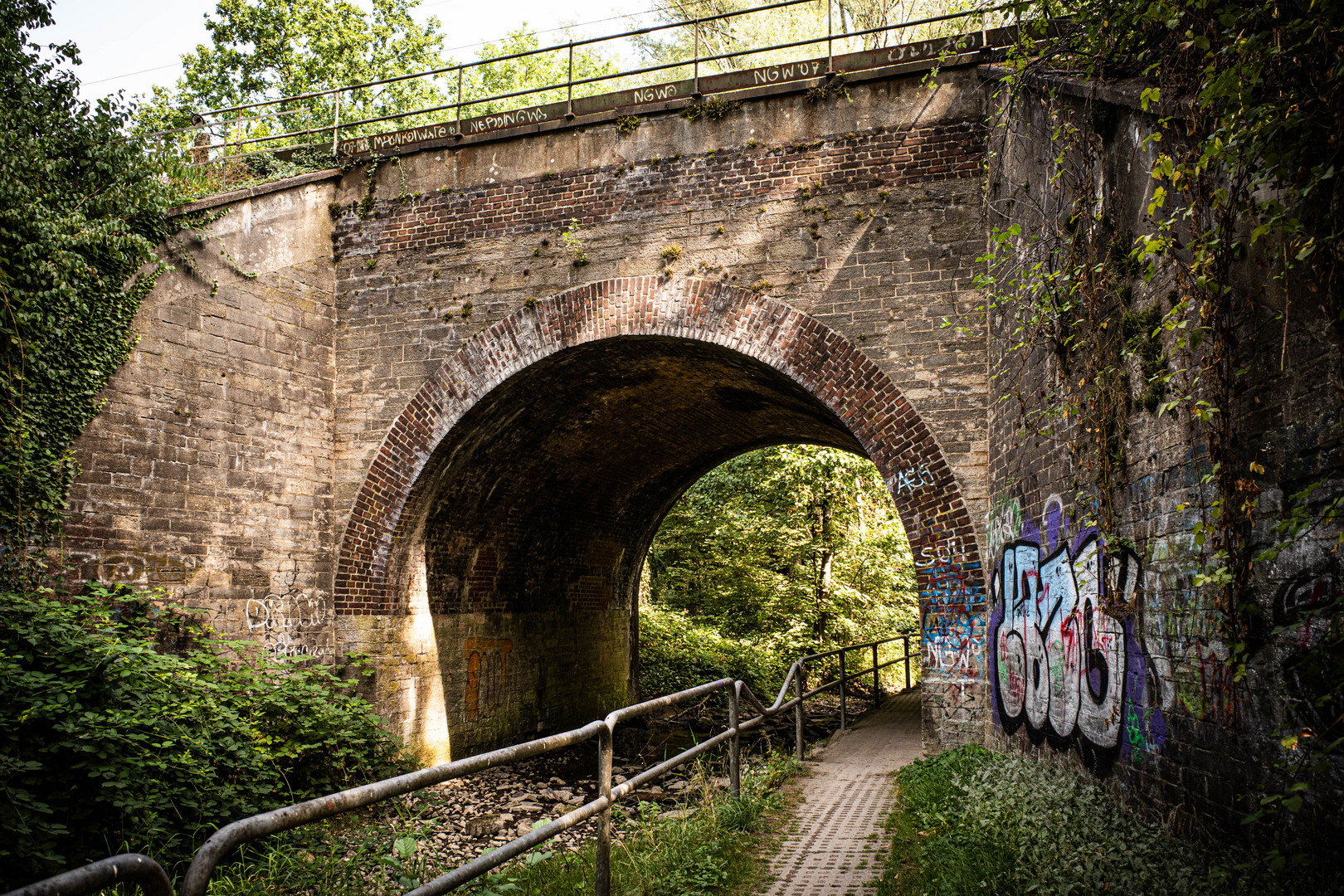 Eisenbahnbrücke