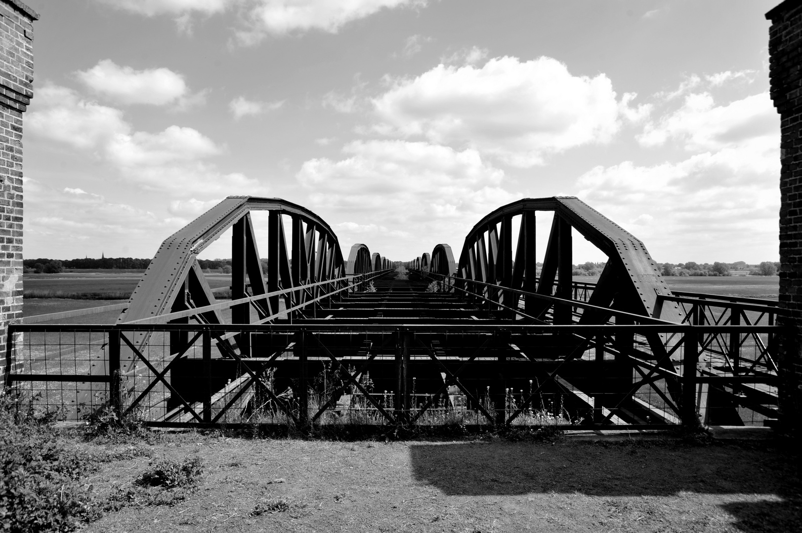 Eisenbahnbrücke Dömitz/Elbe II