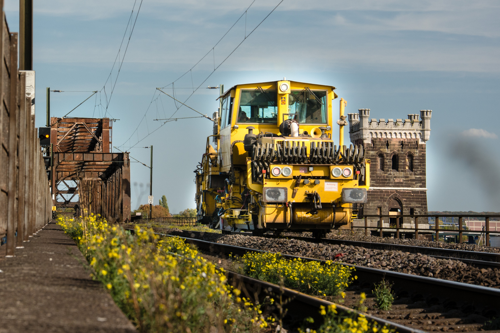 Eisenbahnbrücke Duisburg Hochfeld