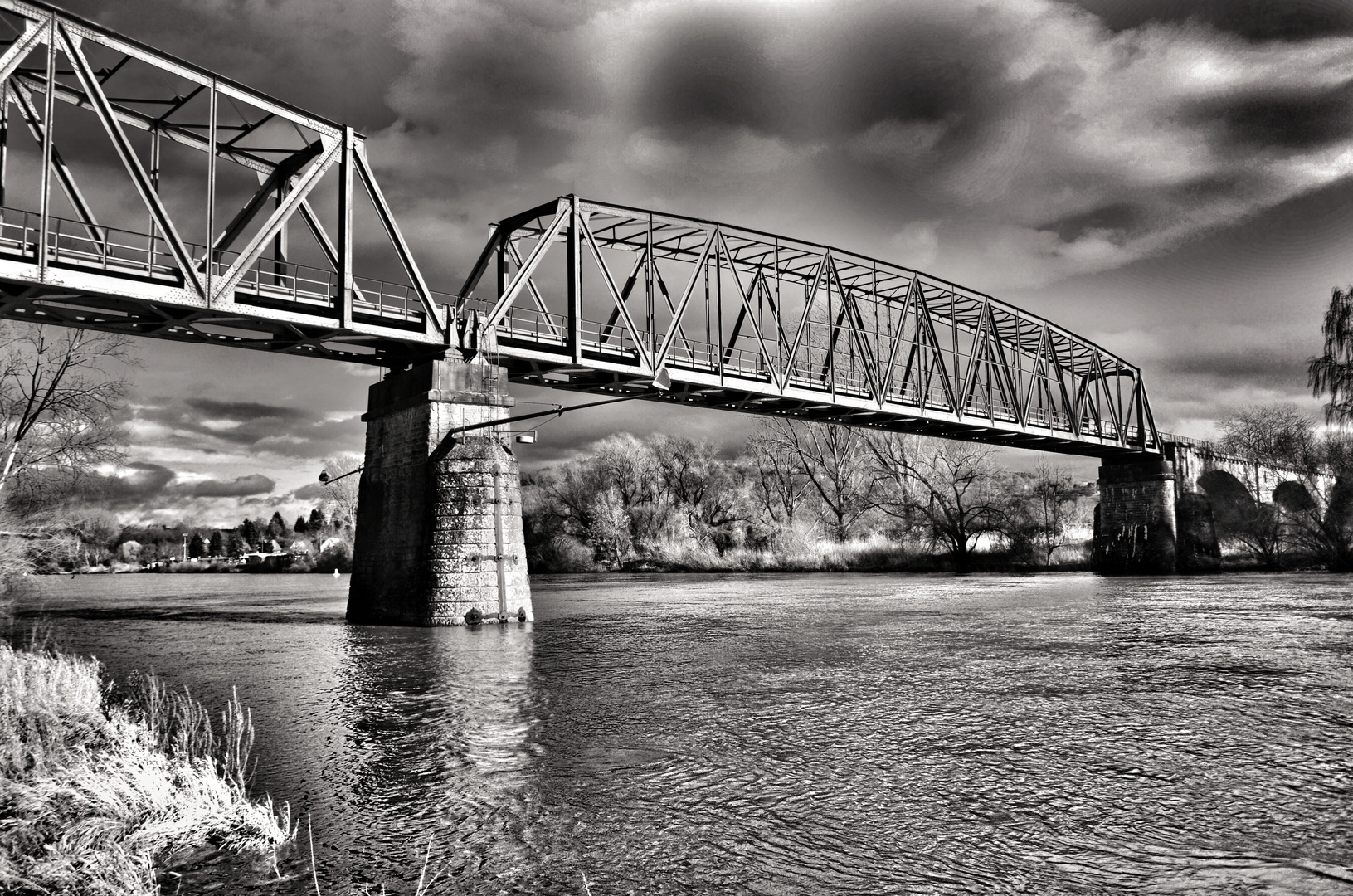 Eisenbahnbrücke