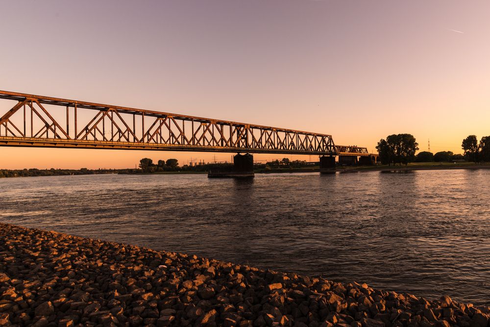 Eisenbahnbrücke Hochfeld