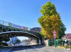 Eisenbahnbrücke in Köln.Mülheim