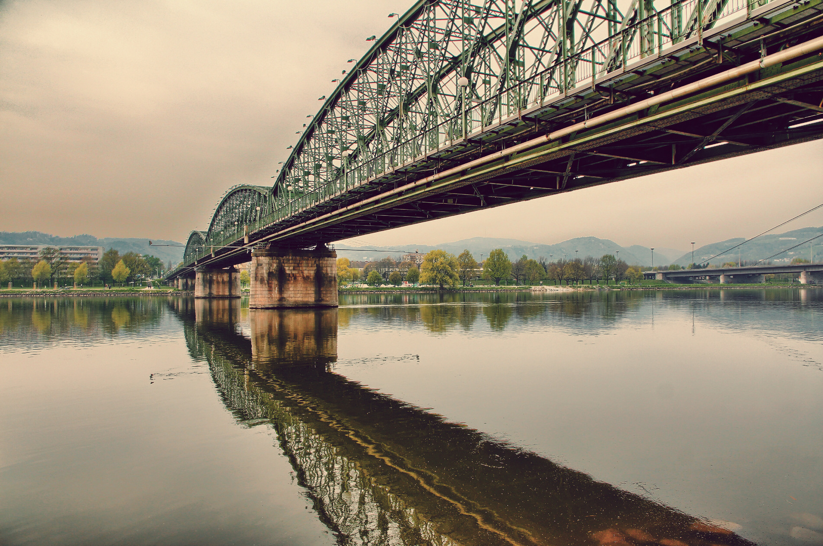 Eisenbahnbrücke Linz