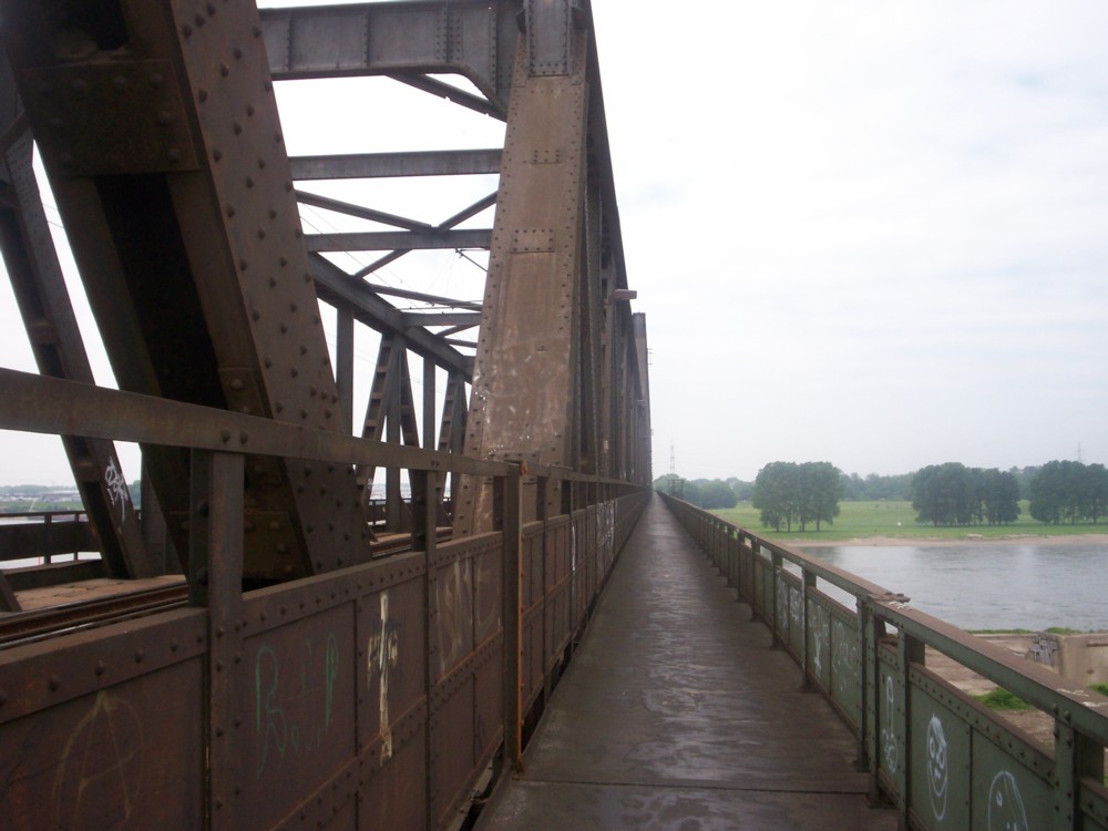 Eisenbahnbrücke Rheinhausen 0