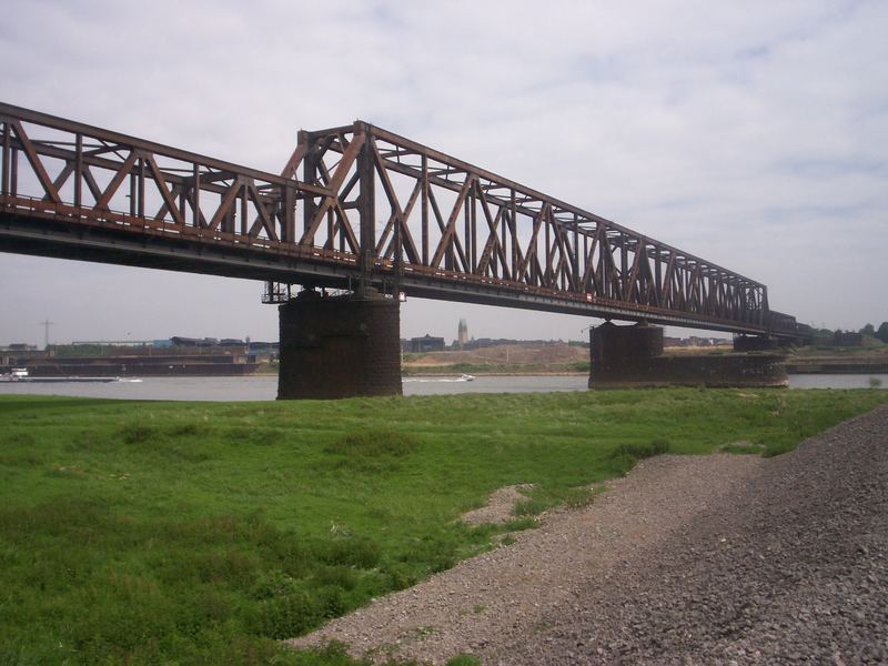 Eisenbahnbrücke Rheinhausen 4