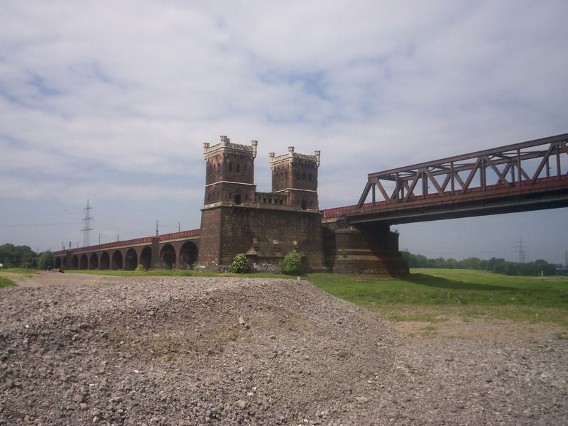 Eisenbahnbrücke Rheinhausen 5