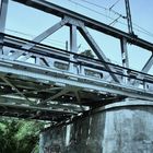 Eisenbahnbrücke, saniert - über die Warthe /Warta (Polen)