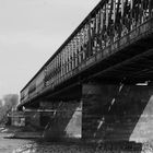 Eisenbahnbrücke über den Rhein