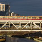 EISENBAHNBRÜCKEN AM OBERHAFEN