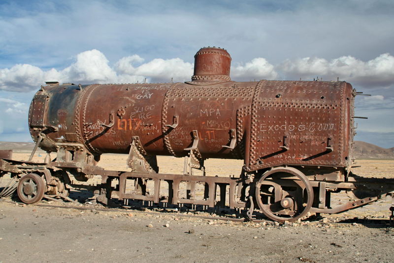 Eisenbahnfriedhof in der Nähe von Uyuni (Bolivien)3