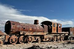 Eisenbahnfriedhof in der Nähe von Uyuni (Bolivien)5