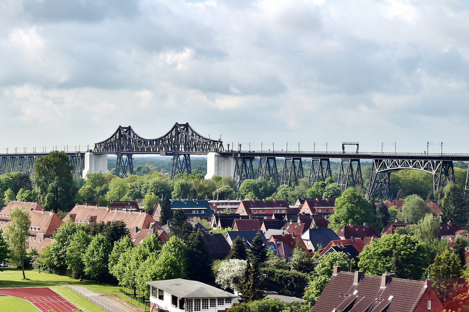 Eisenbahnhochbrücke bei Rendsburg