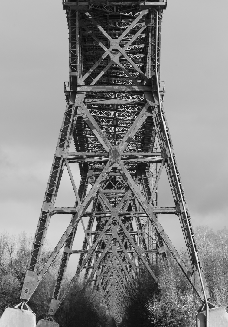 Eisenbahnhochbrücke Hochdonn