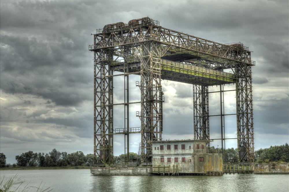 Eisenbahnhubbrücke Karnin