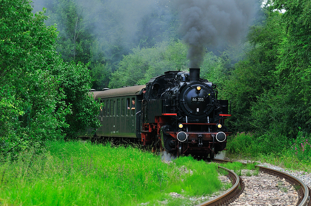 Eisenbahnromantik auf der Sauschwänzlebahn in Blumberg or looking forward