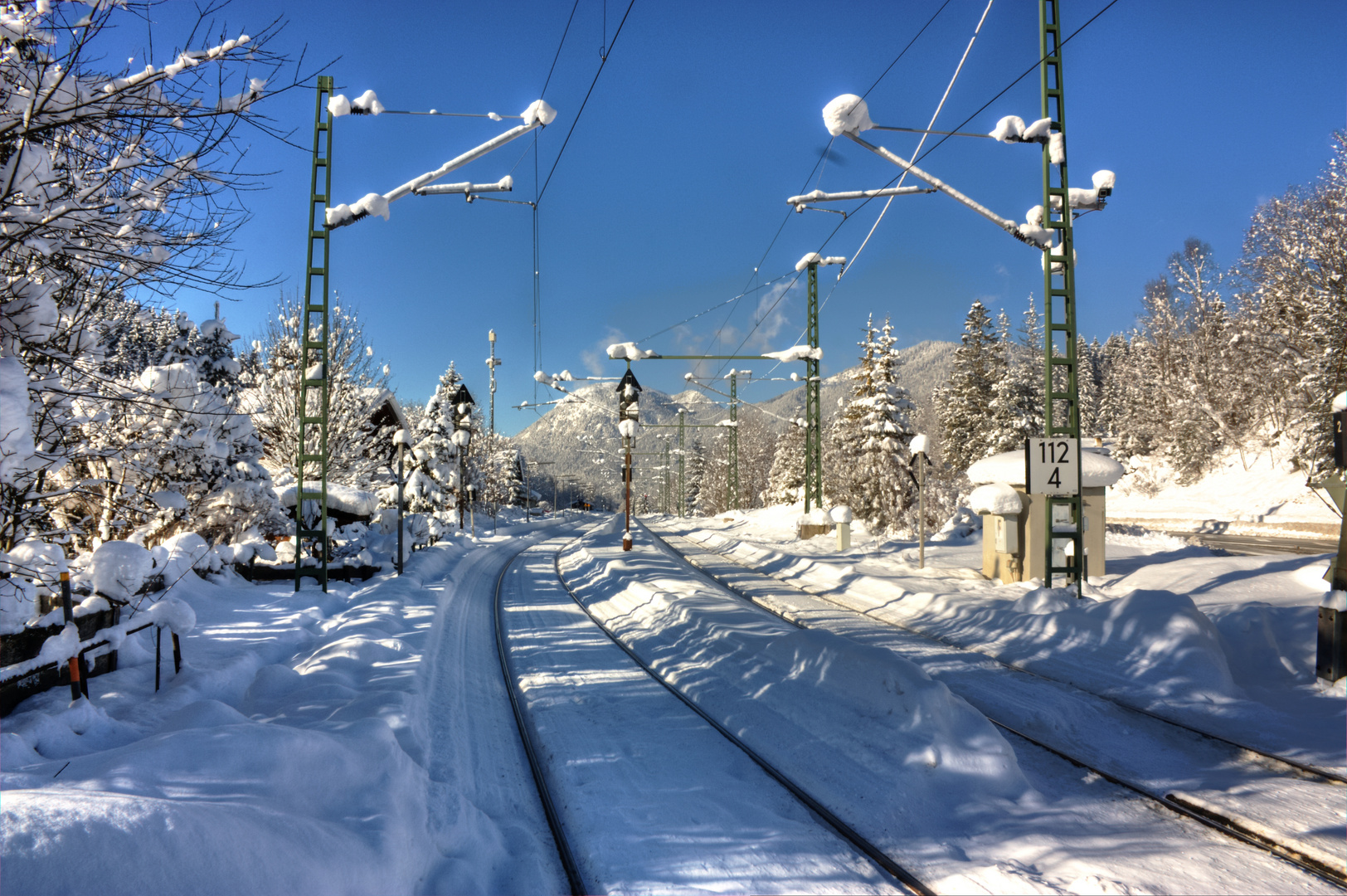 Eisenbahnstrecke im Winter