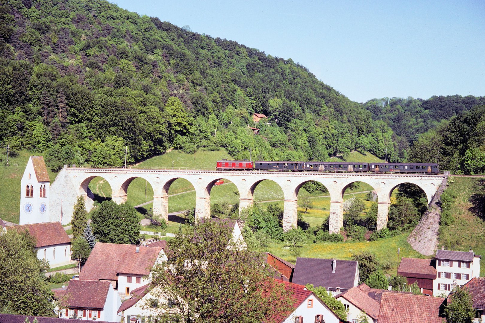 Eisenbahnviadukt Rümlingen/Schweiz