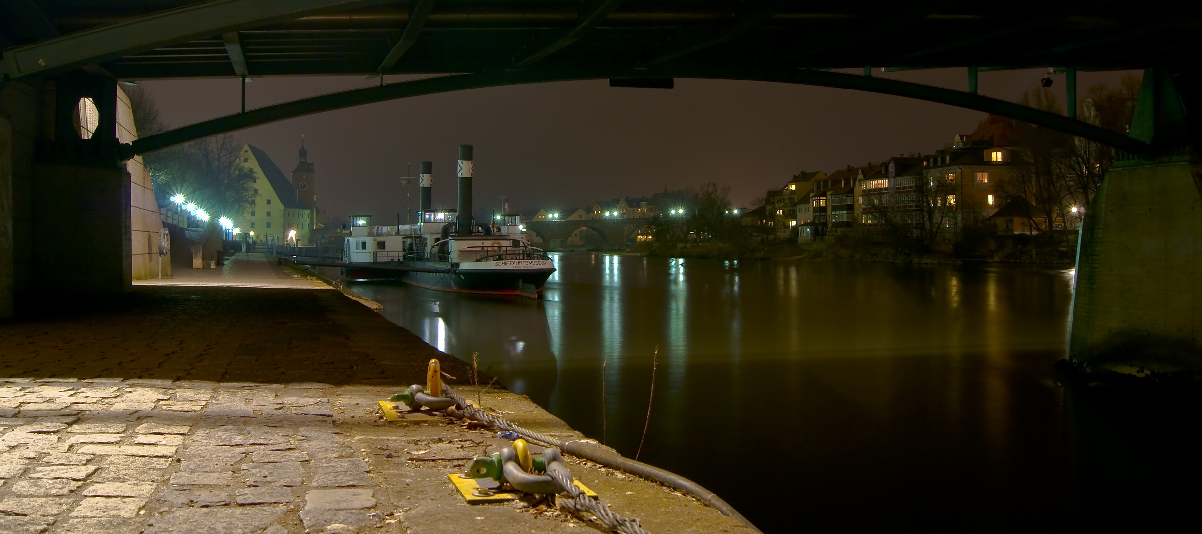 Eiserne Brücke