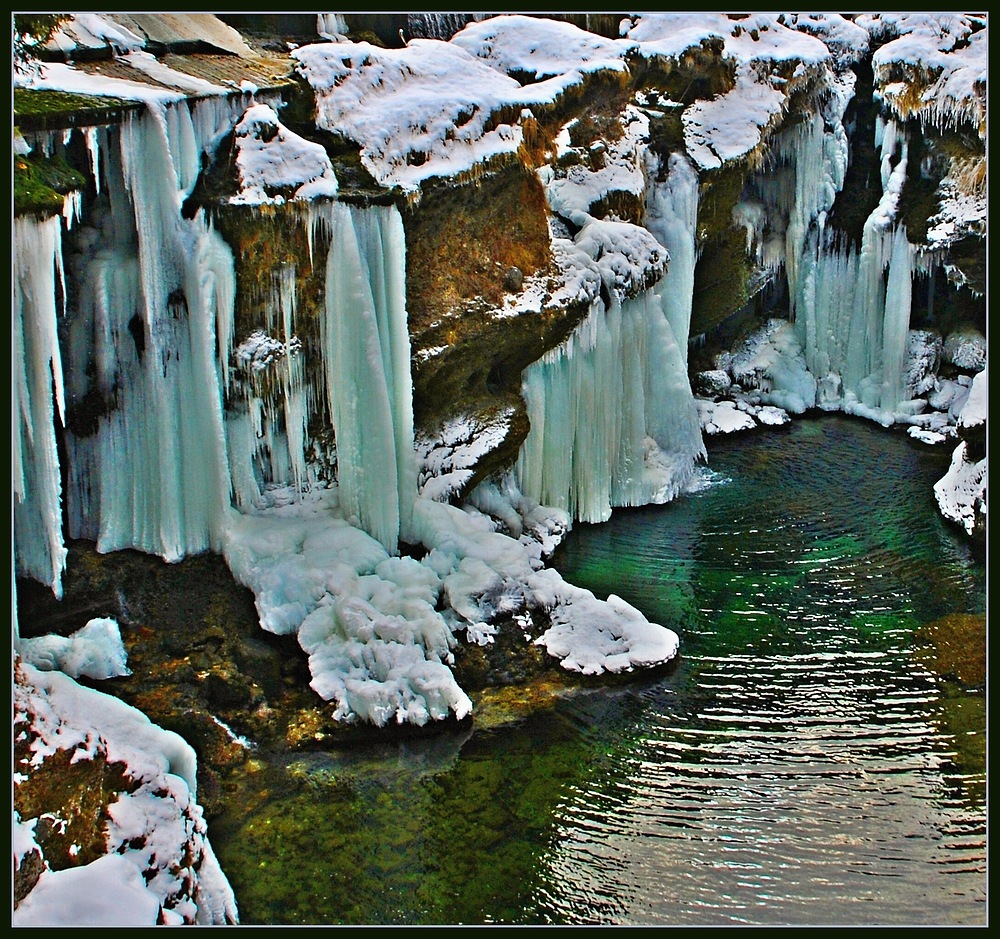 Eisfall, so zeigte sich der Traunfall vor weinigen Tagen...