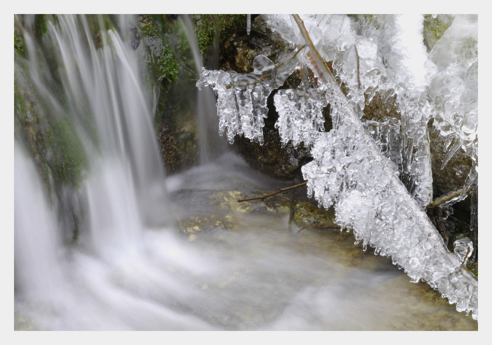 Eisformen am Bach zum 2.